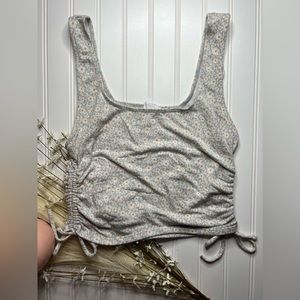Women’s Cropped Tank in Large Le Lis